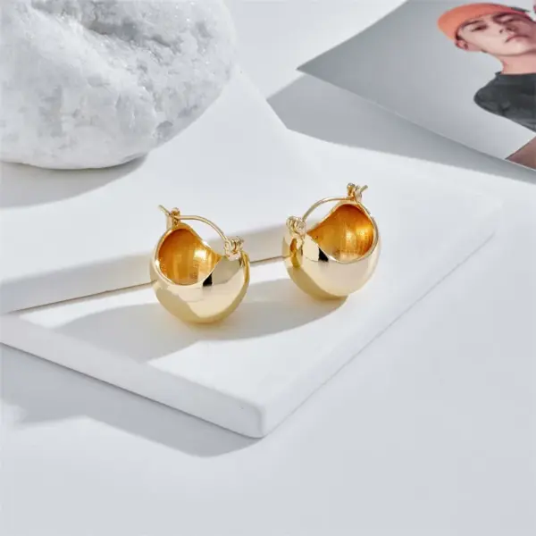 Fashion Heart Copper No Inlaid 14K Gold Plated Earrings