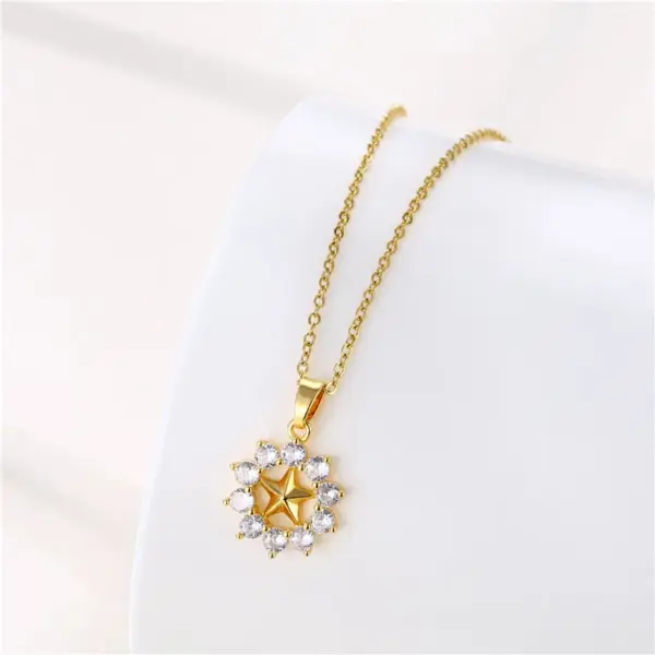 Water Plating Vacuum Plating Real Gold Plated 18K Gold Flower Dragonfly Butterfly 304 Stainless Steel Titanium Steel Simple Style Waterproof Non Tarnish 201 Stainless Steel Pendant Necklace