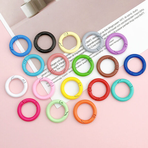 Wholesale Yi Lian New 25mm Spring Ring diy Jewelry Accessories Candy Color Baking Paint Open Ring Hardware Keychain Accessories