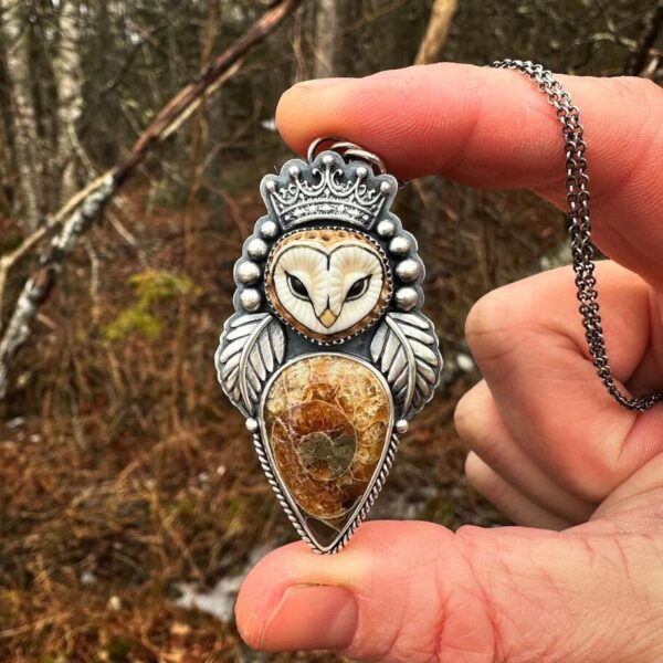 Wholesale Bohemian vintage style owl necklace