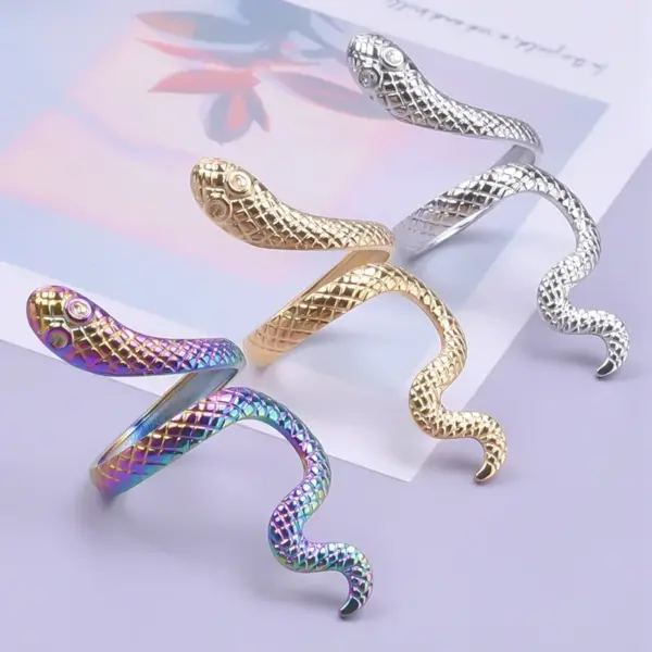 Wholesale PVD Coated Real Gold Plated 18K Gold Snake 304 Stainless Steel Classic Style Waterproof Non Tarnish Rings