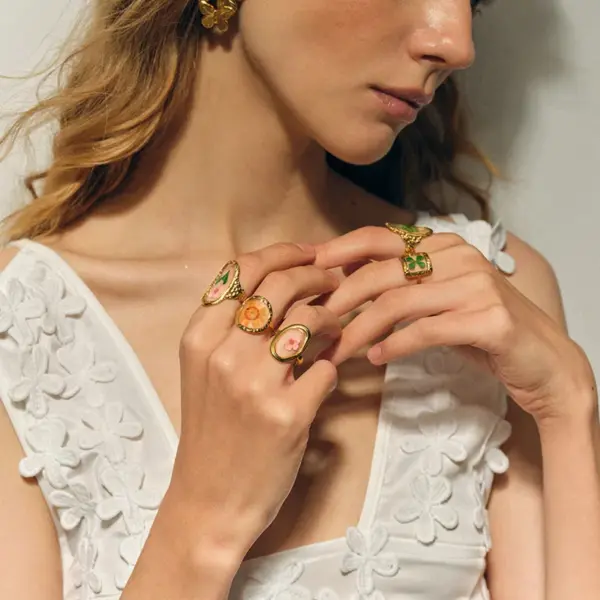 PVD Coated Real Gold Plated 18K Gold Flower 304 Stainless Steel Sweet Artistic Waterproof Non Tarnish Open Rings