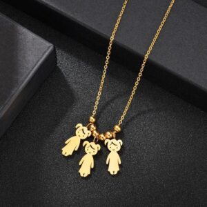 Three Girls / Gold