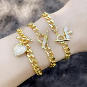 Wholesale Fashion Heart-shape Copper Inlaid Zircon Bracelet Wholesale