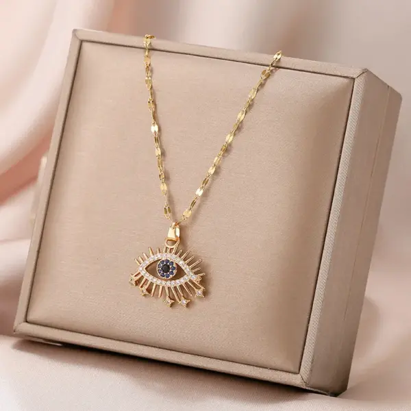 Wholesale PVD Coated 18K Gold Plated Eye Stainless Steel Vintage Style Waterproof Non Tarnish 304 Stainless Steel Pendant Necklace