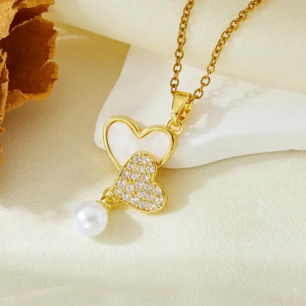 Wholesale Stainless Steel Heart Pendant Necklace For Women With Zircon Stone, Rose Gold And Silver Colors Jewelry Accessories