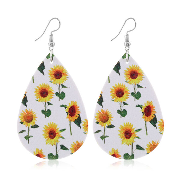 Wholesale Explosive leather earrings creative versatile leather earrings Amazon sunflower pattern leather earrings