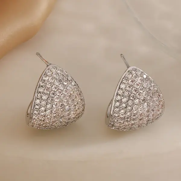 Wholesale 1 Pair Retro Simple Style Geometric Inlay Copper Zircon 18K Gold Plated Ear Studs