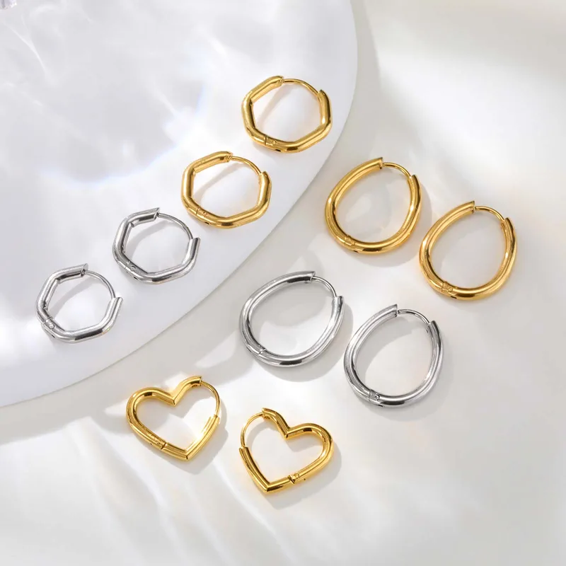 Wholesale 201 Stainless Steel Geometric Heart Shape PVD Coated 18K Real Gold Plated 18K Gold Elegant Streetwear IG Style Waterproof Non Tarnish Earrin