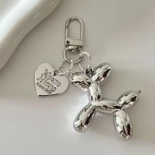 Wholesale Ins Style Love Blow Dog Keychain Cartoon Doll Pendant Jewelry Versatile Bag Acrylic Jewelry Aessories