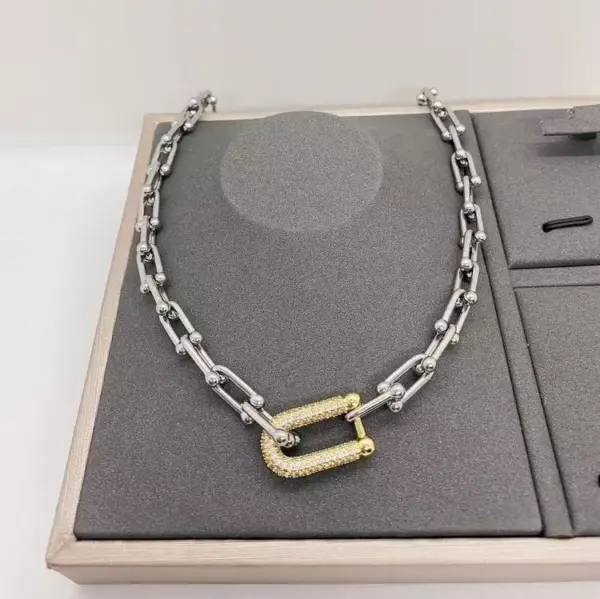 Wholesale Jewelry Casual Simple Style Horseshoe 304 Stainless Steel Zircon 18K Gold Plated White Gold Plated Plating Inlay Horseshoe Chain Necklace