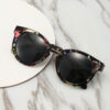 Wholesale Factory new retro polarized sunglasses driving sunglasses women floral fashion trend European and American Amazon glasses