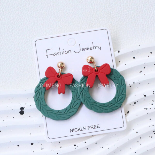 Wholesale Enameled Christmas wreath earrings