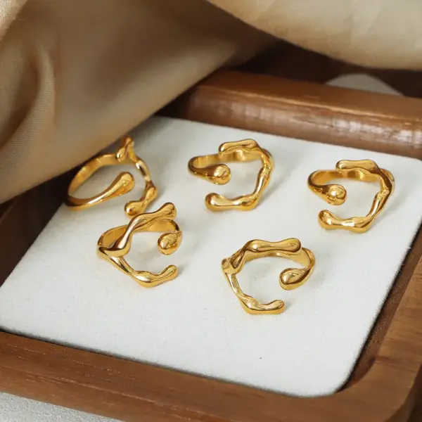 Wholesale 304 Stainless Steel Solid Color PVD Coated 18K Gold Plated Real Gold Plated Hip-Hop Exaggerated Waterproof Non Tarnish Plating Gold Rings