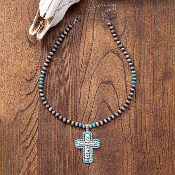 Wholesale Qingdao Daiwei Jewelry Wholesale Cross-border E-commerce Supply 1 Retro Western Cross Peach Beaded Necklace