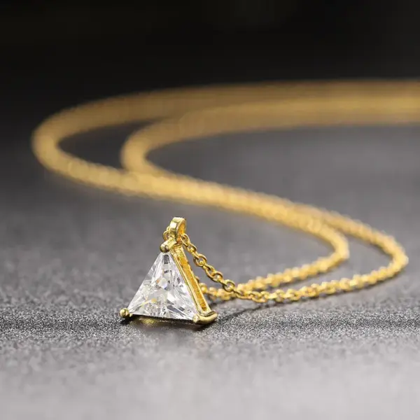 Wholesale Fashion Heart Shape Copper Inlay Zircon Pendant Necklace 1 Piece