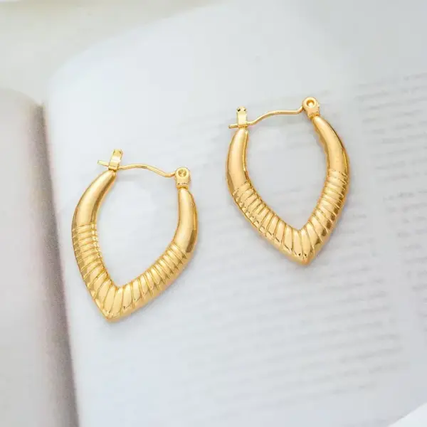 Wholesale 1 Pair Classic Style U Shape Geometric Quadrilateral 304 Stainless Steel Imitation Gold Electroplating Earrings Ear Studs