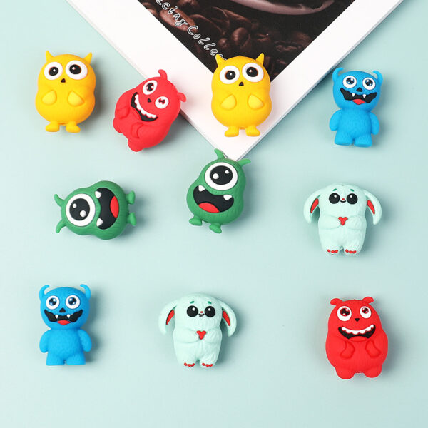 oly-3c57d9752bfad6ac46029fa6d812e84d Wholesale Cute 3D silicone cartoon beads