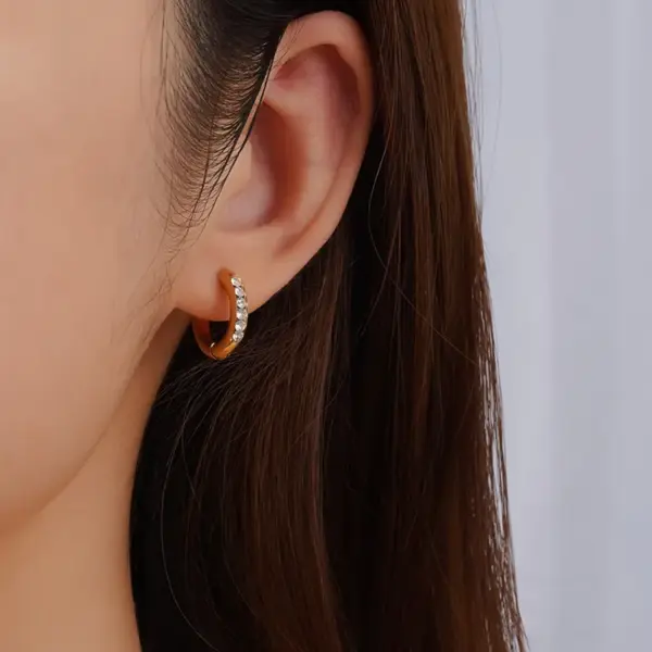 201 Stainless Steel Solid Color Electroplated Zircon 18K Real Gold Plated Simple Style Waterproof Non Tarnish Plating Inlay Gold Silver Earrings