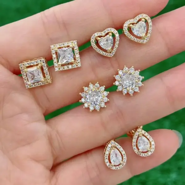 Wholesale 1 Pair Casual Elegant Cute Geometric Square Water Droplets Inlay Copper Zircon 18K Gold Plated Ear Studs