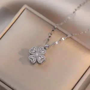 X0026 Steel Color Heart Four-leaf Clover Rotating