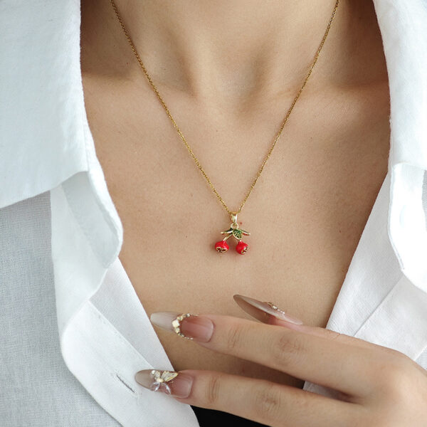 Wholesale Korean Version Hot-Selling Cherry Necklace for Women, Simple and Fashionable Fruit Series Clavicle Chain, Exquisite Light Luxury Temperament Versatile Accessory