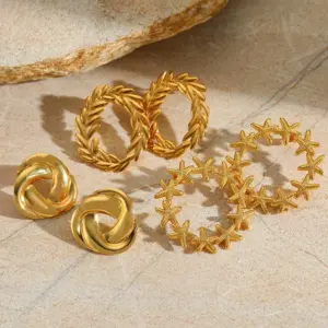 1 Pair Casual Basic Simple Style Geometric Leaves Starfish 304 Stainless Steel 18K Gold Plated Ear Studs