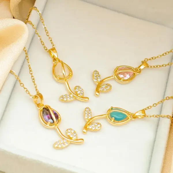 Wholesale Jewelry Sweet Tulips 304 Stainless Steel Copper Cat's Eye Stone Zircon Cable Chain Pendant Necklace