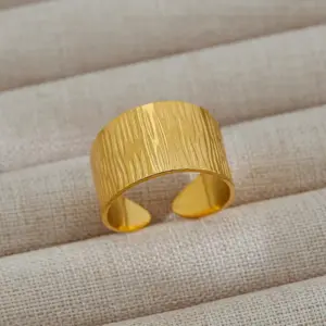 J-039 [Gold]
