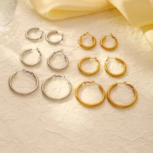 Wholesale 201 Stainless Steel Solid Color Electroplated 18K Real Gold Plated Casual Simple Style Waterproof Non Tarnish Earrings