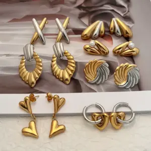 Wholesale Vintage Style Simple Style Geometric Heart Shape Mixed Metal 304 Stainless Steel 18K Gold Plated Ear Studs
