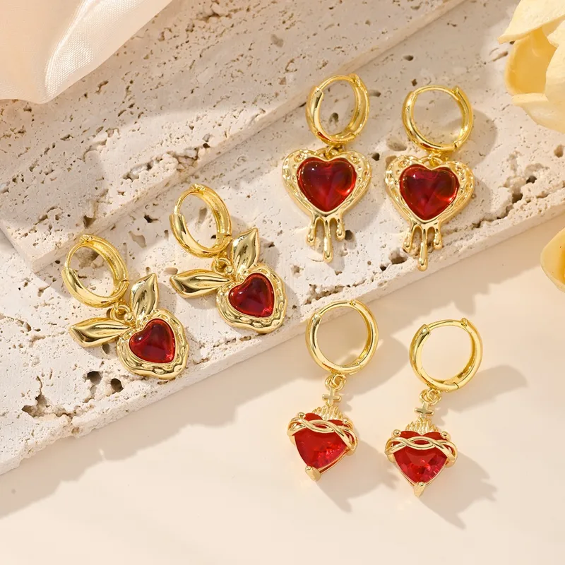 1 Pair IG Style Simple Style Heart Shape Inlay Copper Zircon 18K Gold Plated op Earrings