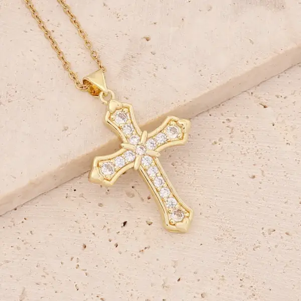 Wholesale New Copper Micro-set Zircon Cross Necklace Hip-hop 18k Gold Pendant Virgin Necklace