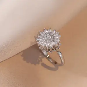 White Gold Color SUNFLOWER Spinning Ring