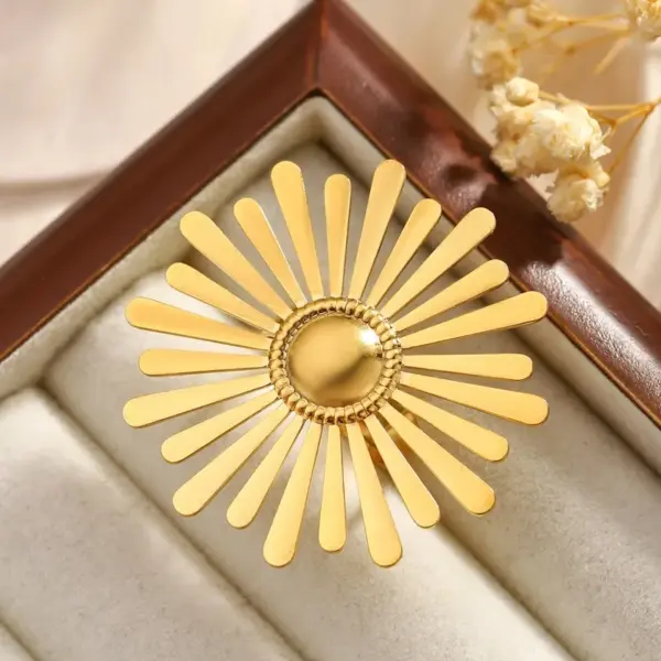 Wholesale PVD Coated Real Gold Plated Sunflower Star Shell 304 Stainless Steel Exaggerated Marine Style Simple Style Waterproof Non Tarnish Open Rings