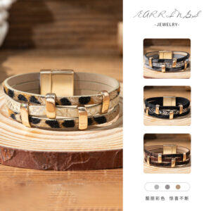 Wholesale Snake patterned three-layer wide leather bracelet