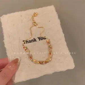 S698 Gold