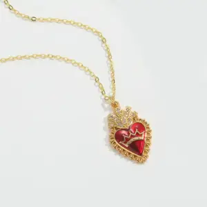 Crown Love