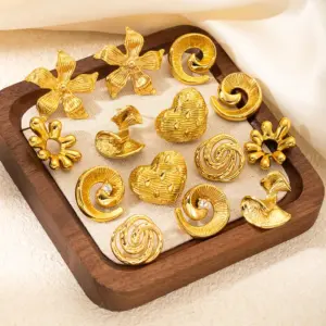 Wholesale Heart Shape Flower Spiral Titanium Steel Elegant Waterproof Non Tarnish Surgical Steel Ear Studs