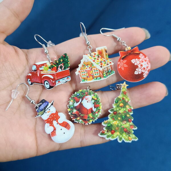 oly-3e68bb0ae11d2172629c72397bfb5b6b Wholesale Santa Claus Candy House Earrings