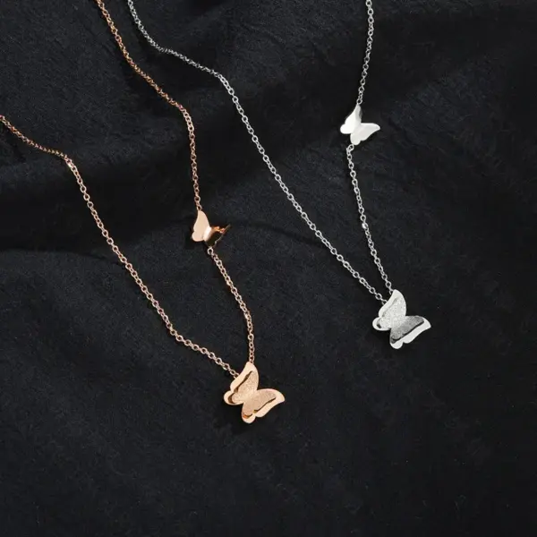 Wholesale 304 Stainless Steel 18K Gold Plated Plating Insect Necklace