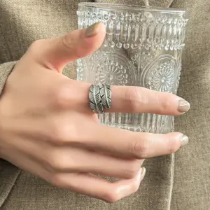 A21Y / Adjustable Opening