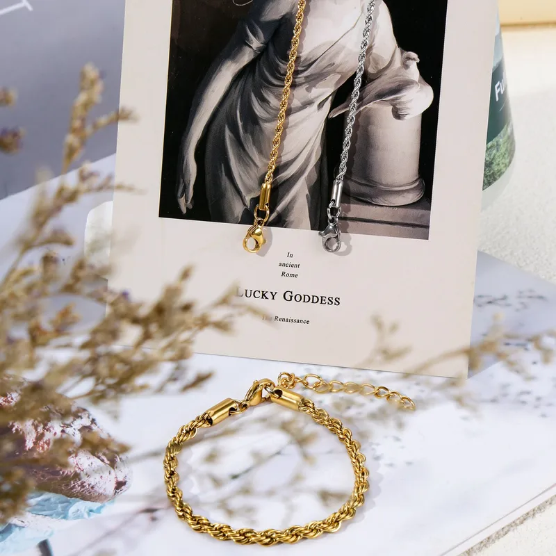 Wholesale Real Gold Plated 18K Gold Solid Color 316 Stainless Steel Hip-Hop Retro Waterproof Non Tarnish 316 Stainless Steel Bracelets
