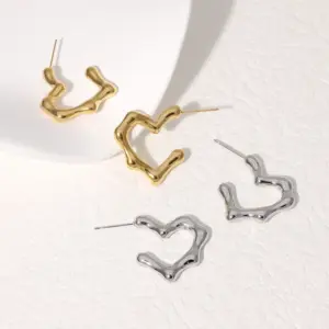 Wholesale PVD Coated Real Gold Plated 18K Gold Heart Shape 304 Stainless Steel Simple Style Waterproof Non Tarnish Ear Studs