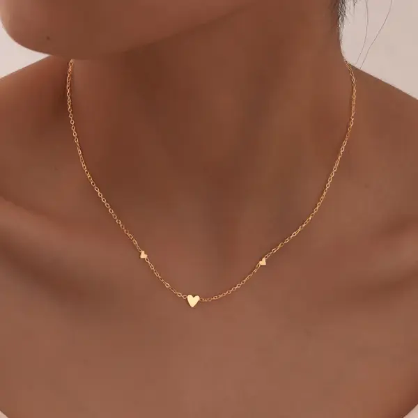 Wholesale PVD Coated Real Gold Plated 18K Gold Heart Shape 201 Stainless Steel IG Style Waterproof Non Tarnish 201 Stainless Steel Lobster Trigger Clasp Closure Chain Bracelet Necklace