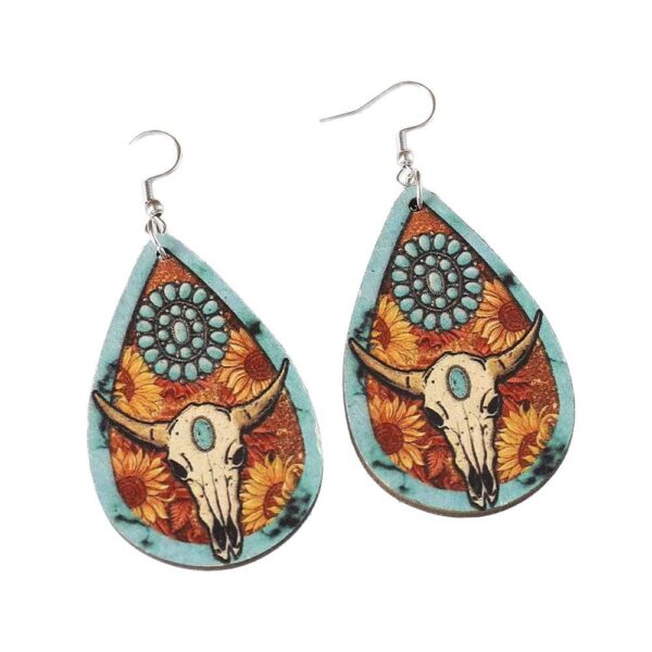 oly-3ef4fa4b61ac30f54410084b2ef6d24e Wholesale 1 Pair op Earrings Cow's Head Printed Decoration Retro Style Wood Material Fashionable Elegant Banquet Party