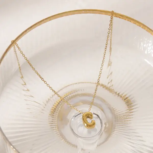 Wholesale Jewelry Simple Style Commute Letter 304 Stainless Steel 18K Gold Plated Pendant Necklace