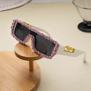 White frame pink diamond