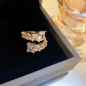 41# Ring-Golden Surround (Real Gold Plating)