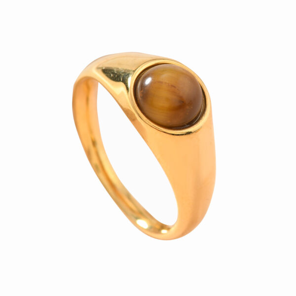 Wholesale Cross-border fashion stainless steel casting jewelry palace wind casting round inlaid natural stone titanium steel ring manufacturers